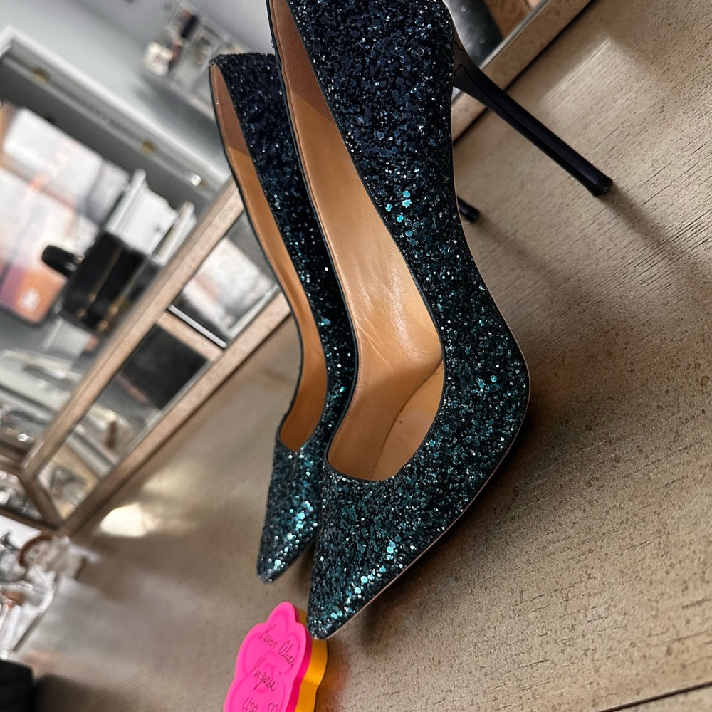Jimmy Choo - Picture 2 of 5